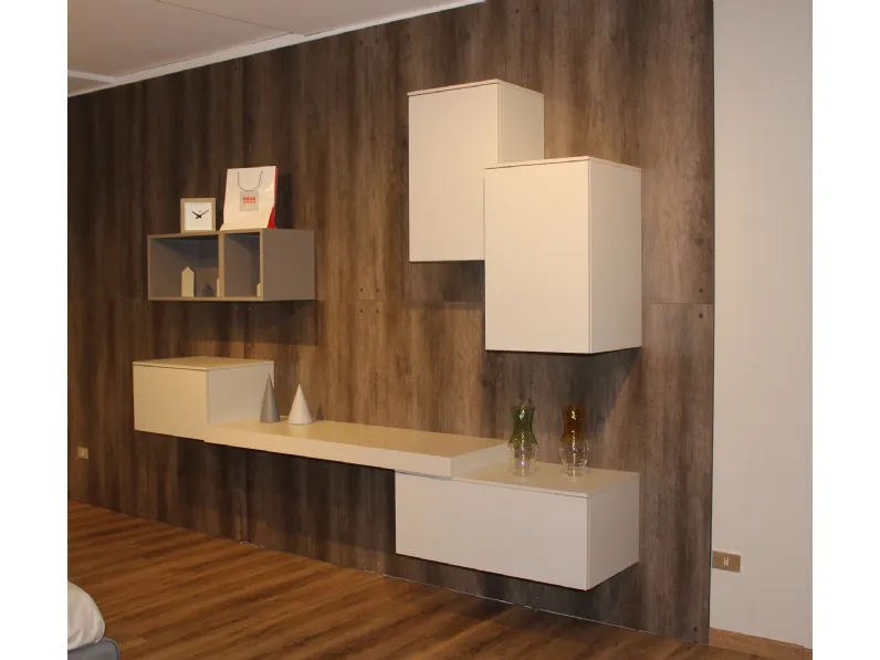 Composizione per il living modello Home office di Colombini casa a prezzo scontato