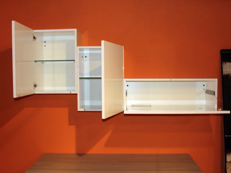 Parete attrezzata in stile moderno Colombini in laminato materico Offerta Outlet