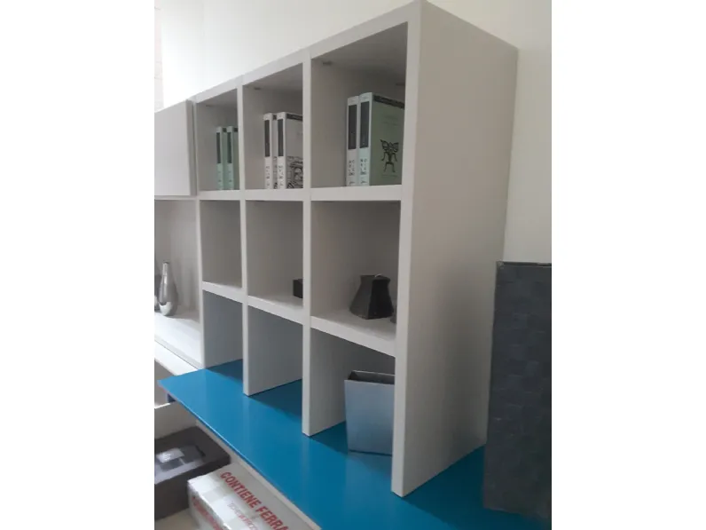 Parete attrezzata Living system di Novamobili scontata del 70%