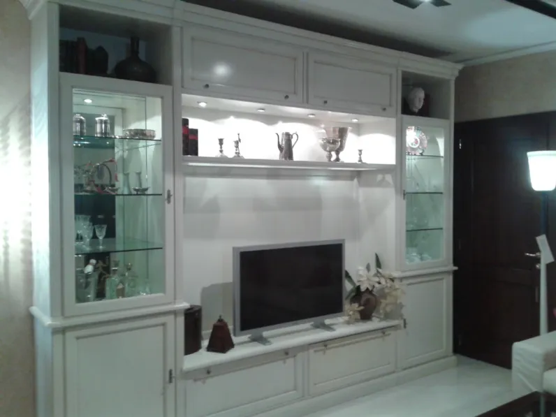 Mobile soggiorno modello Prestige mobile boiserie di Prestige a PREZZI OUTLET