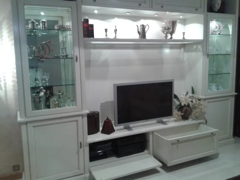 Mobile soggiorno modello Prestige mobile boiserie di Prestige a PREZZI OUTLET