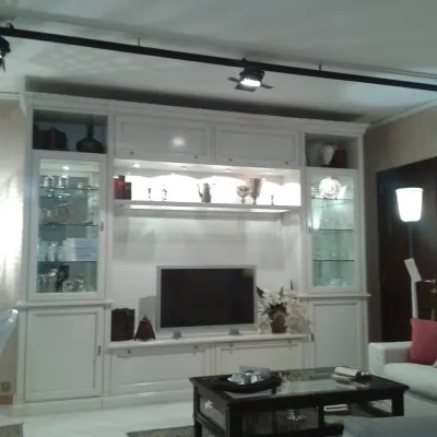 Mobile soggiorno modello Prestige mobile boiserie di Prestige a PREZZI OUTLET