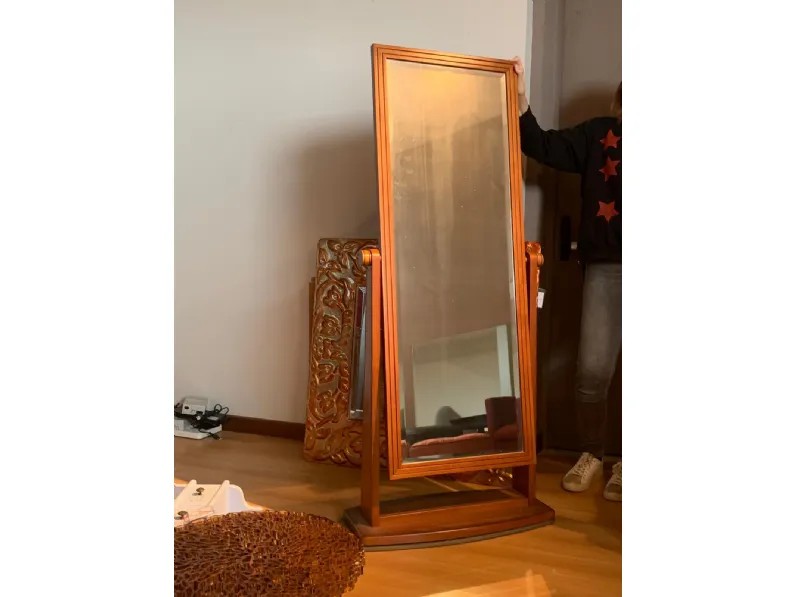 Specchio classico Specchiera reclinabile in noce di Artigianale a prezzo scontato
