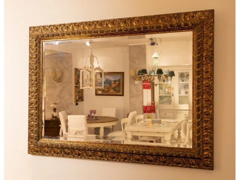 Specchio classico Specchio cornice classica dorata di Artigianale in Offerta Outlet