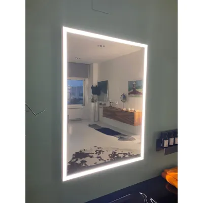 Specchio design Reflex specchio led di Arlexitalia a prezzo scontato