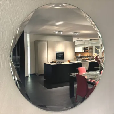 Specchiera Gioiello di Riflessi in stile moderna 