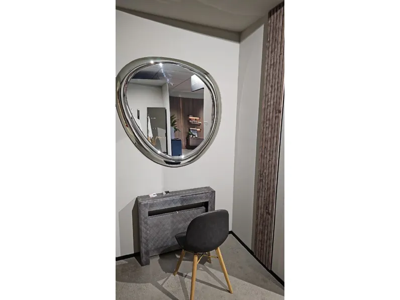 Specchio stile design modello Specchio calligaris aura in OFFERTA OUTLET 