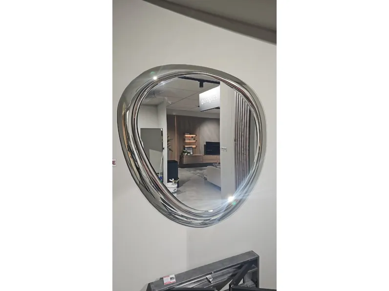 Specchio stile design modello Specchio calligaris aura in OFFERTA OUTLET 