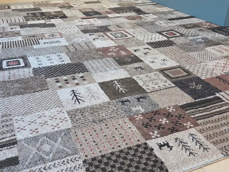 Tappeto in stile moderno Tappeto geometrico toni sabbia ecru Sitap a prezzo Outlet