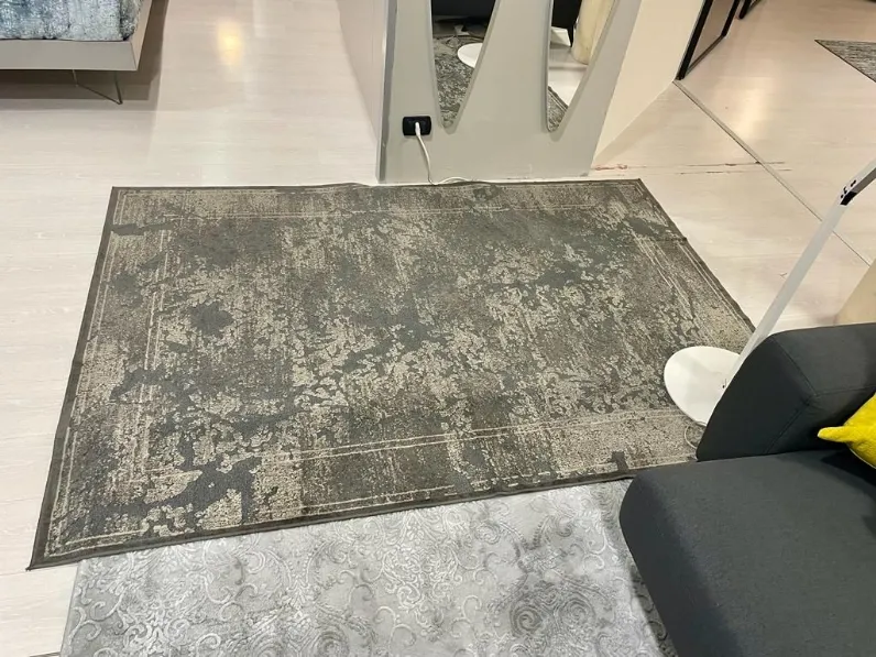 Tappeto Moderno in fibra sintetica  modello Relief con forte sconto