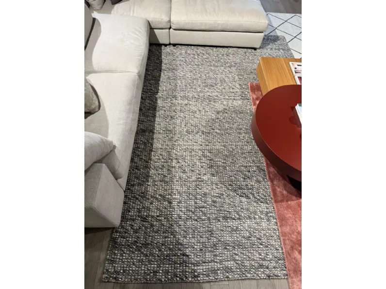 Tappeto moderno Noir Artigianale a prezzo scontato