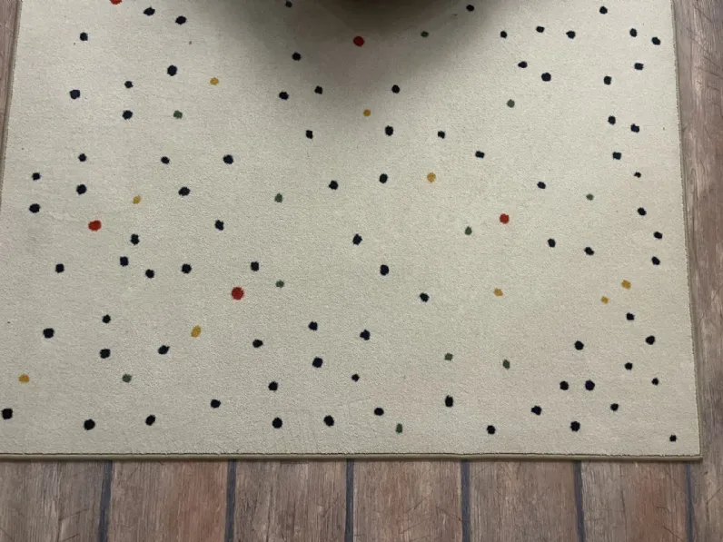 Tappeto modello Tappeto stars beige Nidi in fibra sintetica  a prezzo scontato