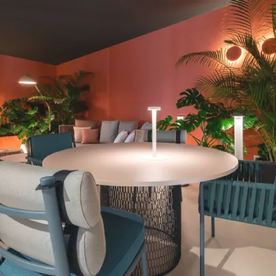 Tavolo da giardino modello Mesh  Kettal a prezzi convenienti