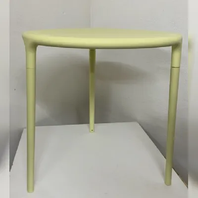 Tavolo da giardino Tavolino da giardino-air table magis Magis a prezzo scontato