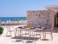 Tavolo modello Angel tavolo con sedie da giardino Emu in Offerta Outlet 