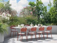 Tavolo modello Plus4 allungabile per l'esterno Emu a prezzo scontato 