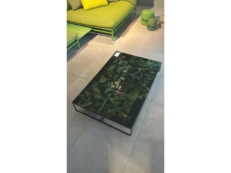 Tavolo per l'esterno modello Sciara  Paola lenti con forte sconto