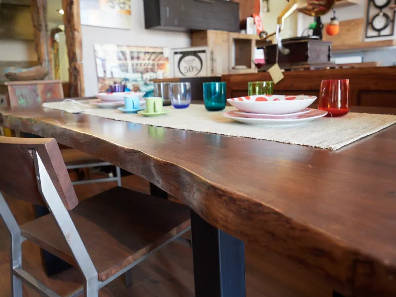 Tavolo in legno rettangolare noce industry. Outlet etnico in offerta!