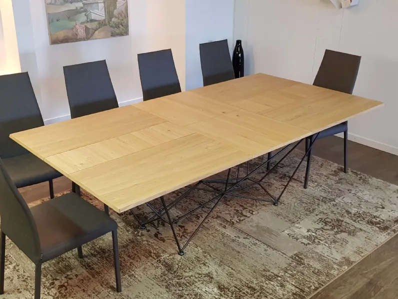 Tavolo rettangolare allungabile Fil8 t238 Ozzio a soli 4150€