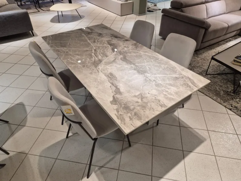 Tavolo in offerta outlet modello Priamo di Target point 