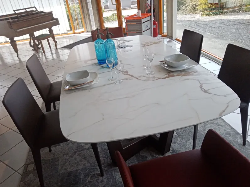 Tavolo Art di Bonaldo scontato del 30%