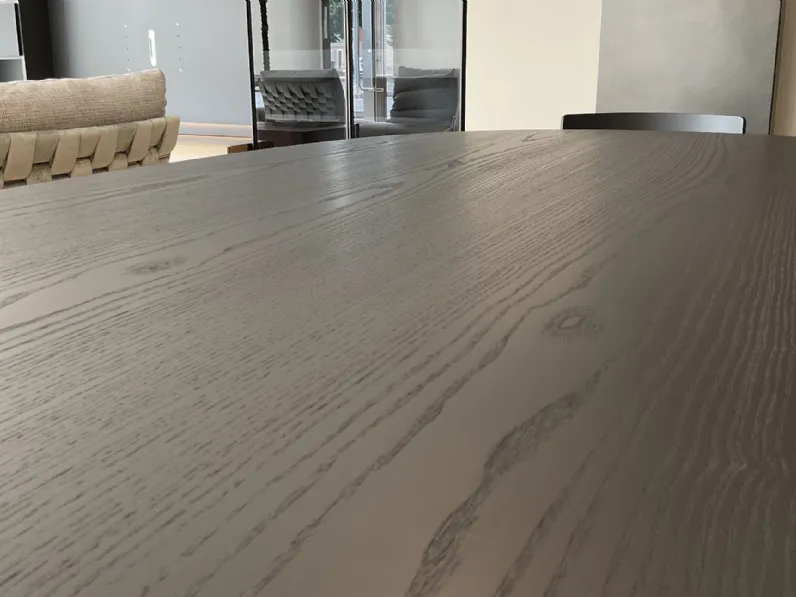 Tavolo in legno ovale Juice Miniforms in offerta outlet