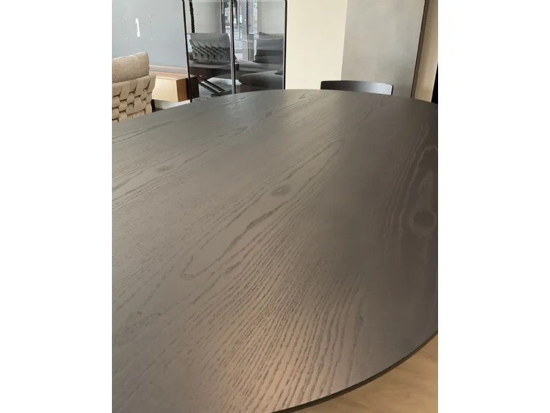Tavolo in legno ovale Juice Miniforms in offerta outlet