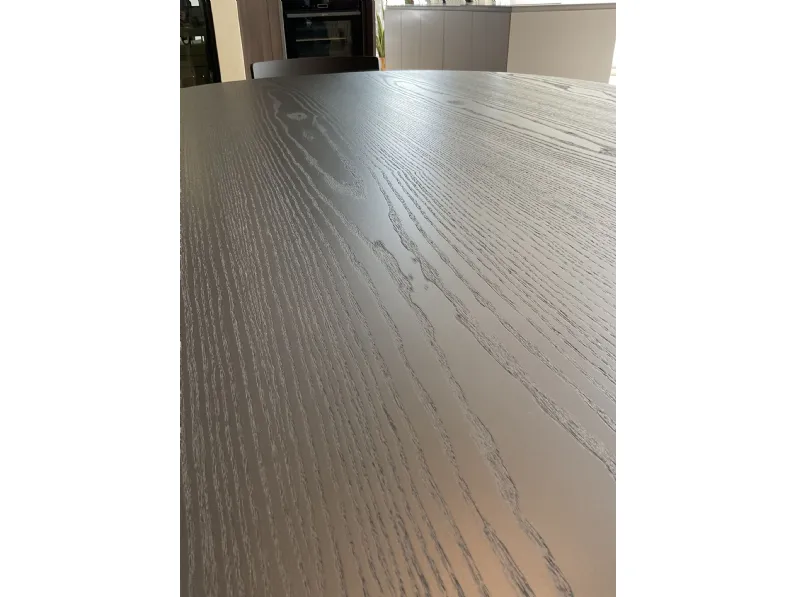 Tavolo in legno ovale Juice Miniforms in offerta outlet