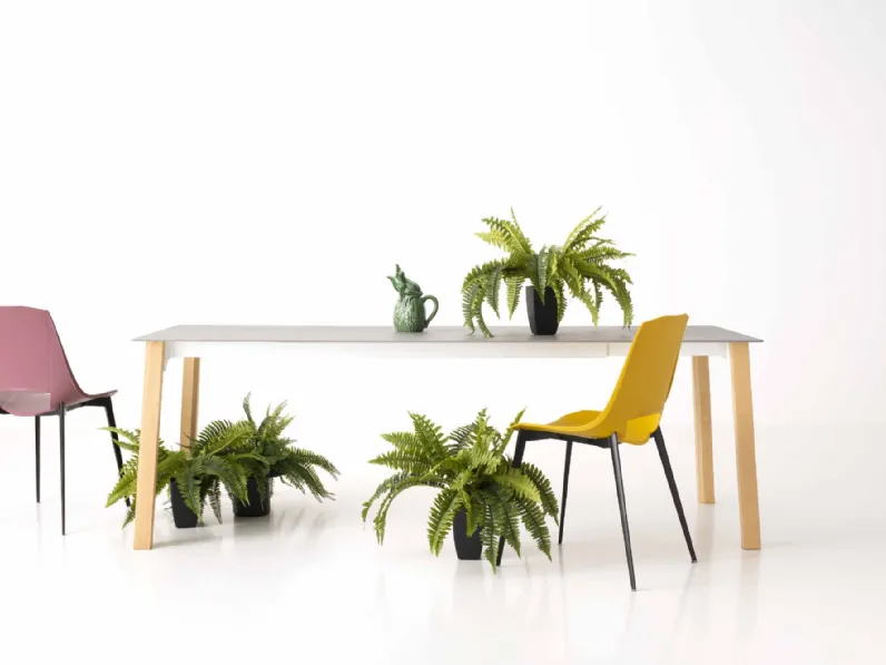 Tavolo Quadro Point house in laminato Allungabile scontato 20%