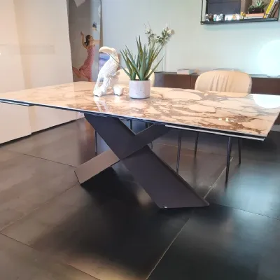 Tavolo rettangolare Tyron keramik drive di Cattelan italia a prezzo riservato 