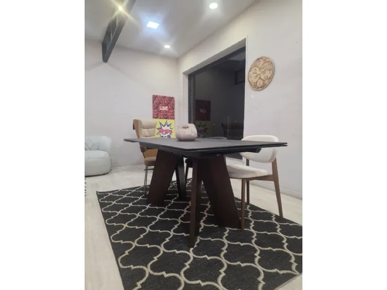 Tavolo 1 tavolo victor connubia spedibile Collezione esclusiva a prezzo scontato