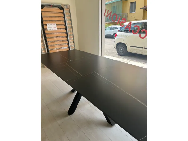 Tavolo Hero Capodarte a prezzo ribassato