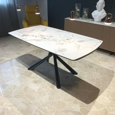 Tavolo Newport La seggiola a prezzo scontato