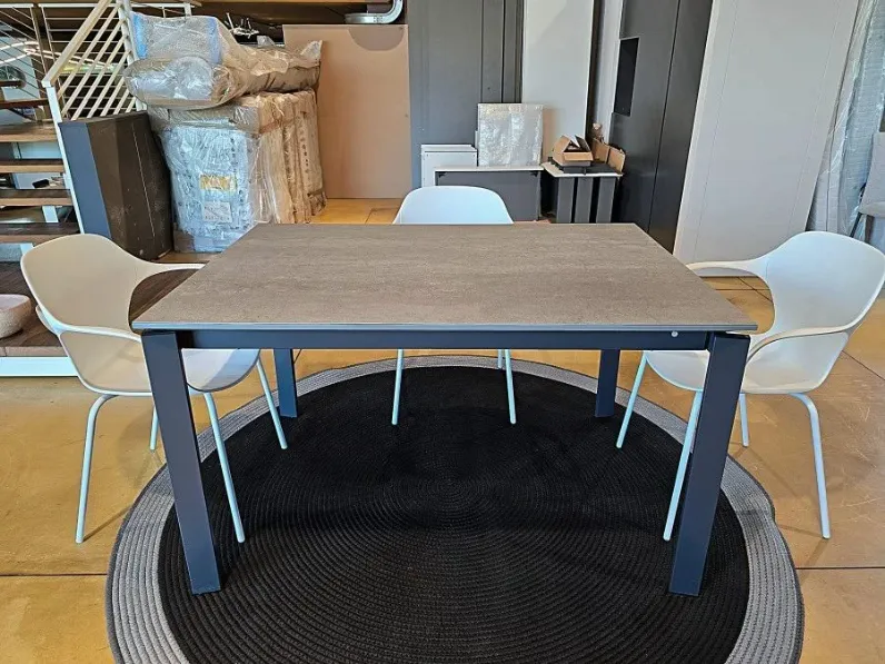 Tavolo Tavolo connubia eminence metal Connubia in ceramica Allungabile 