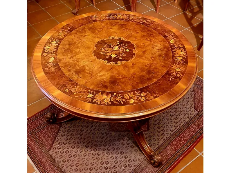 Tavolo rotondo in legno Olandese rotondo di Artigianale in Offerta Outlet