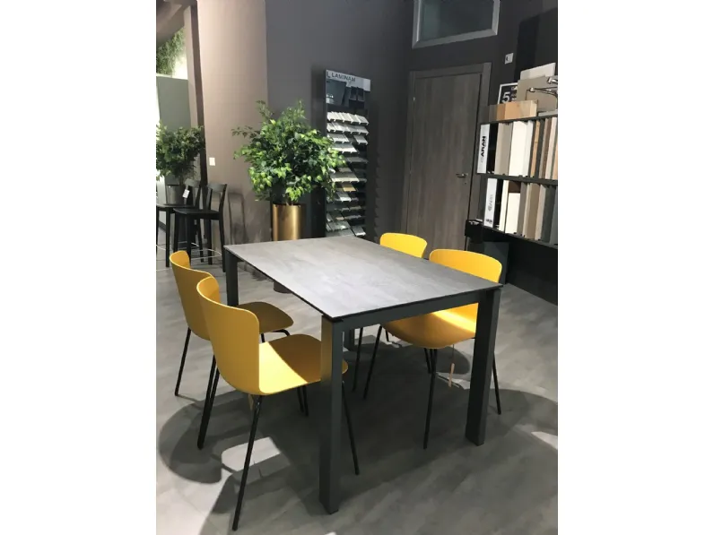 Tavolo Badu' Midj in OFFERTA OUTLET