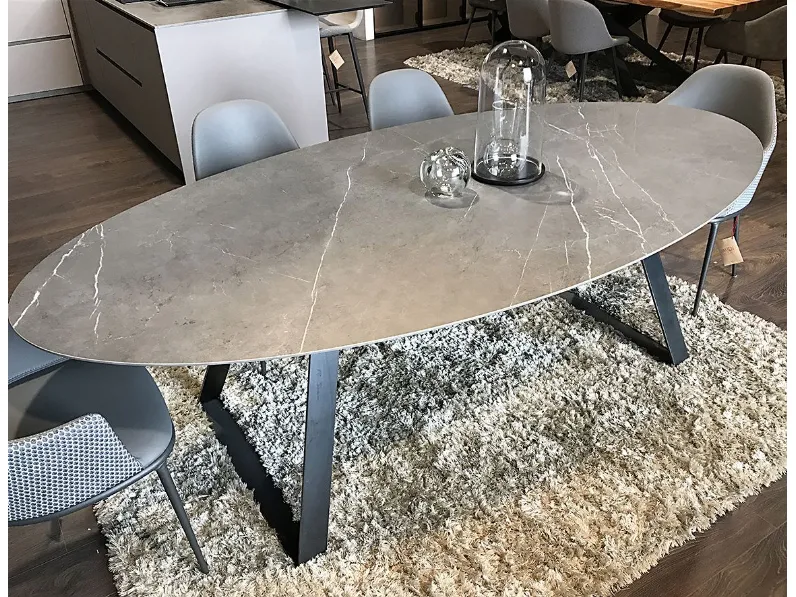 Tavolo Blade ovale Modulnova in OFFERTA OUTLET -40%