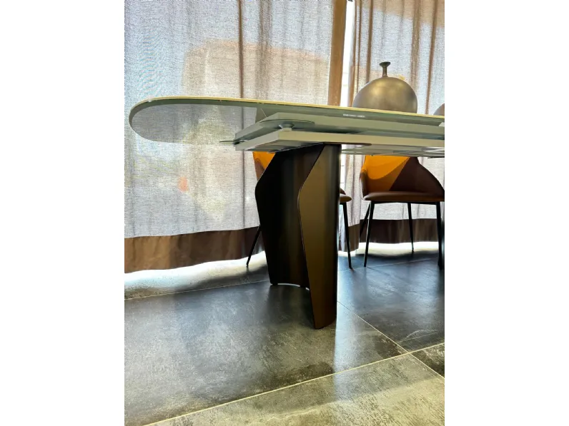 Tavolo Flame Bonaldo in OFFERTA OUTLET -32%