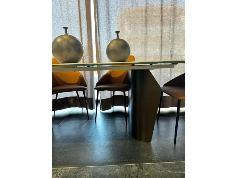 Tavolo Flame Bonaldo in OFFERTA OUTLET -32%