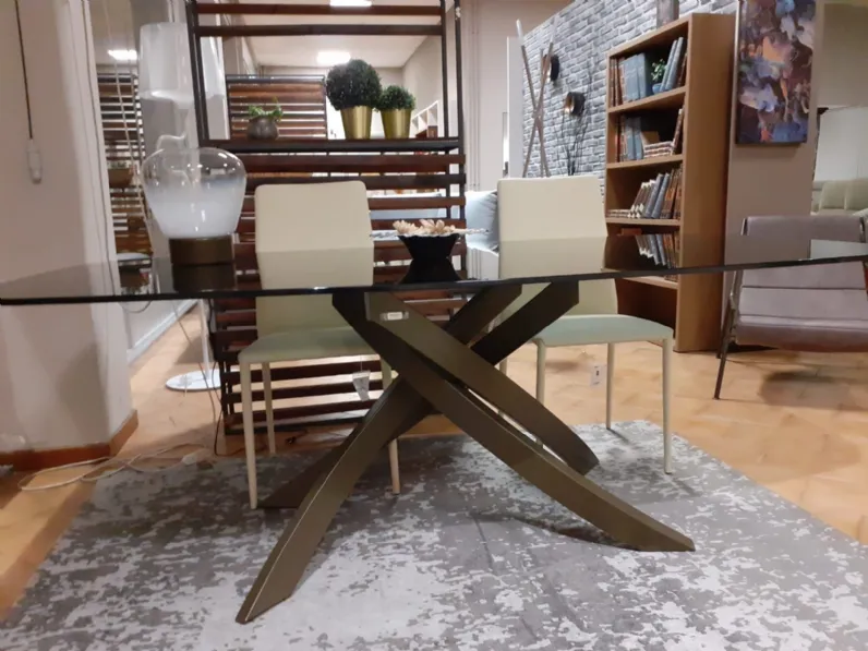 Tavolo sagomato in vetro Artistico di Bontempi in Offerta Outlet