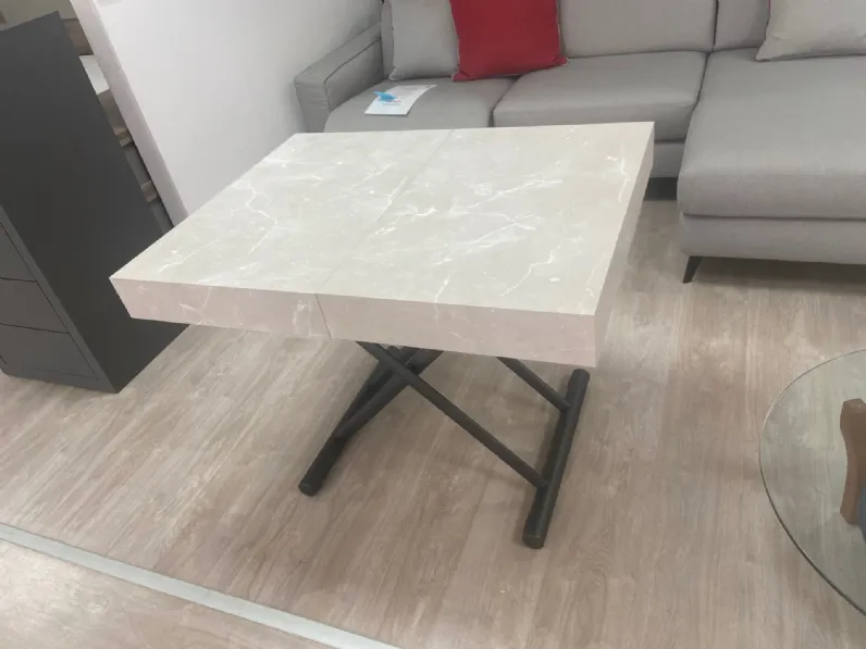 Tavolo Calypso di Altacom scontato del 35%