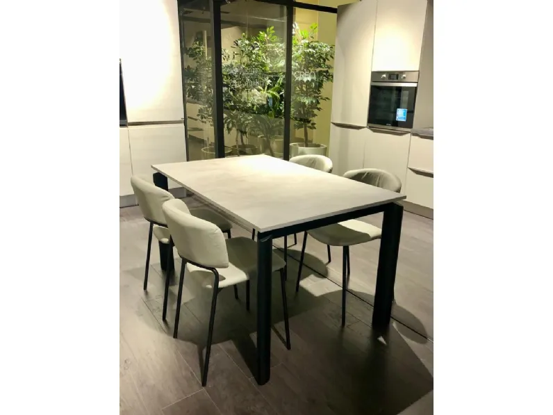 Tavolo Circle Zamagna in OFFERTA OUTLET -32%