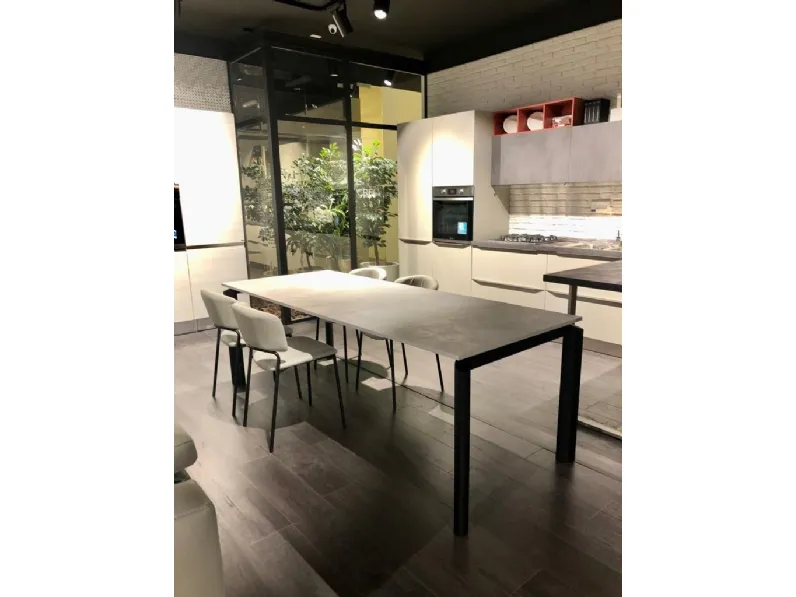 Tavolo Circle Zamagna in OFFERTA OUTLET -32%