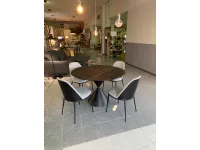 Tavolo in ceramica rotondo Clessidra Midj a prezzo ribassato