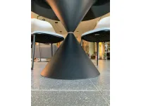 Tavolo in ceramica rotondo Clessidra Midj a prezzo ribassato