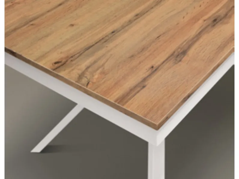 Tavolo Allungabile base metallo Collezione esclusiva in altri materiali Allungabile scontato 40%