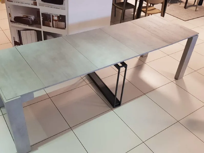 Tavolo Micro beton Ozzio in legno Allungabile