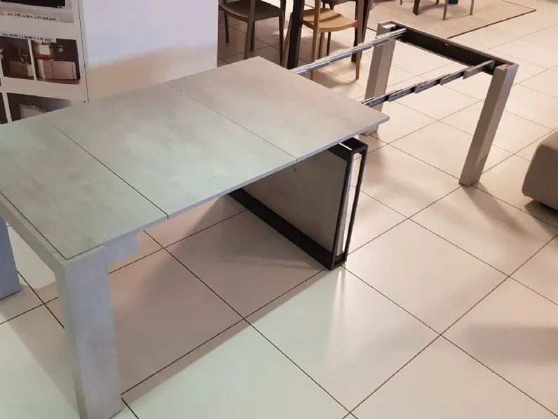 Tavolo Micro beton Ozzio in legno Allungabile