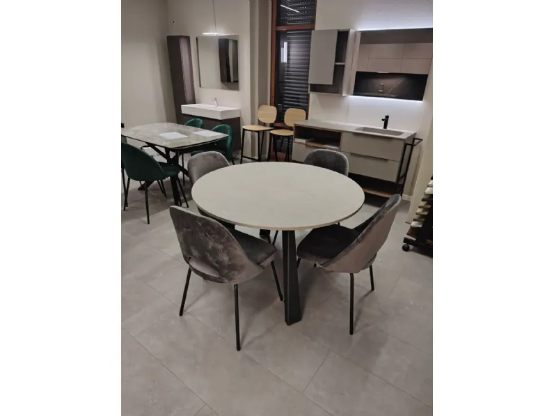 Tavolo rotondo in laminato Convivio di Easyline in Offerta Outlet