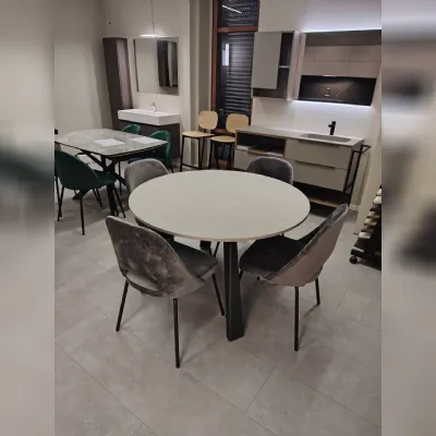 Tavolo rotondo in laminato Convivio di Easyline in Offerta Outlet